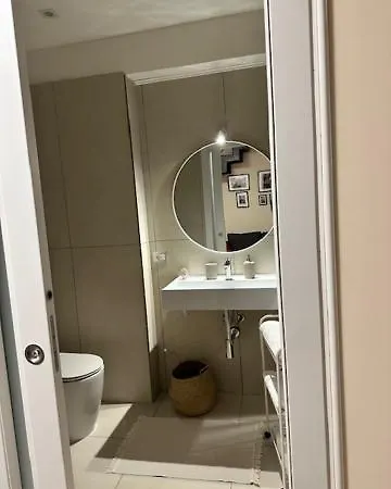 Jacupeddu's House بيت ضيافة 3*