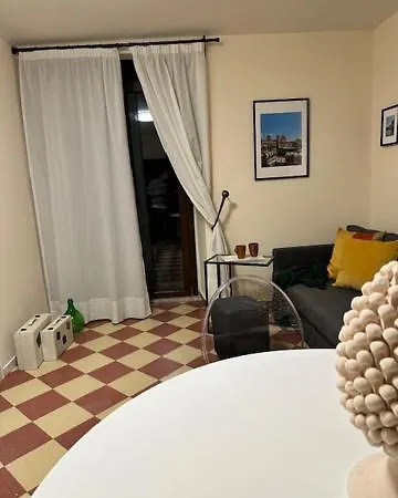 Jacupeddu's House بيت ضيافة 3*